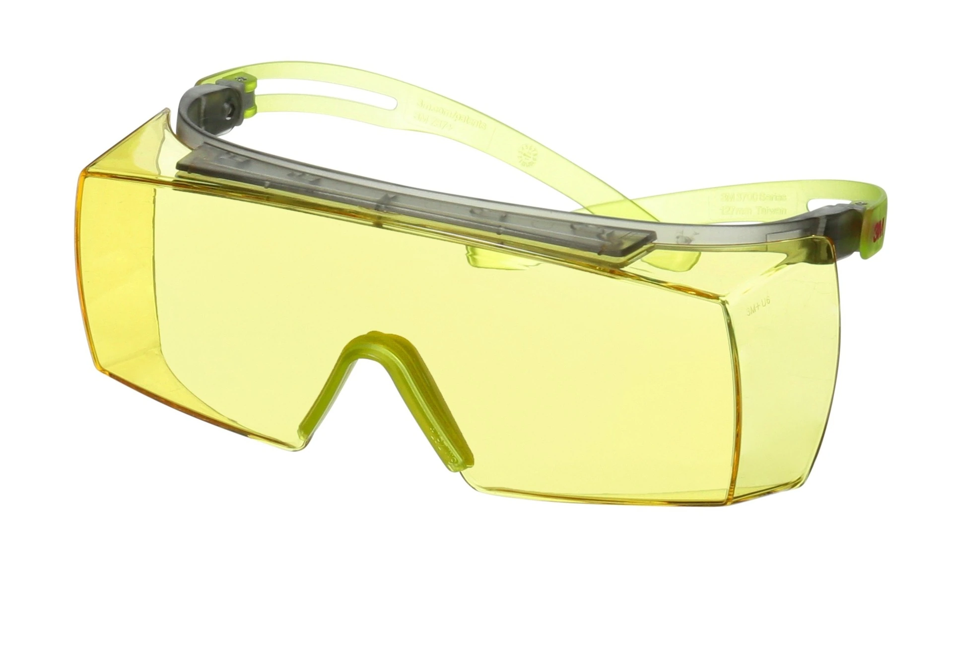 очки SecureFit™ серии 3700 – для людей, которые носят корректирующие очки. В них применены дужки, регулируемые по наклону, и технология распределения давления по дужкам для обеспечения плотной посадки, а также мягкий носовой упор, обеспечивающий комфорт. Линзы из поликарбоната.