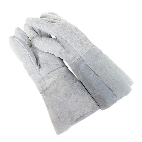 Краги пятипалые из мягкого спилка кож КРС, серые, предназначены для защиты рук от: повышенных температур, механических воздействий, загрязнений. Удлиненная крага лучше защитит руки. Идеально подходят для проведения сварочных работ. 